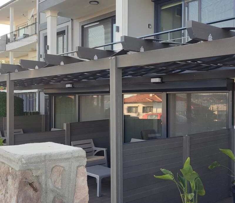 Cunda Ayışığı Evler Pergola Projesi